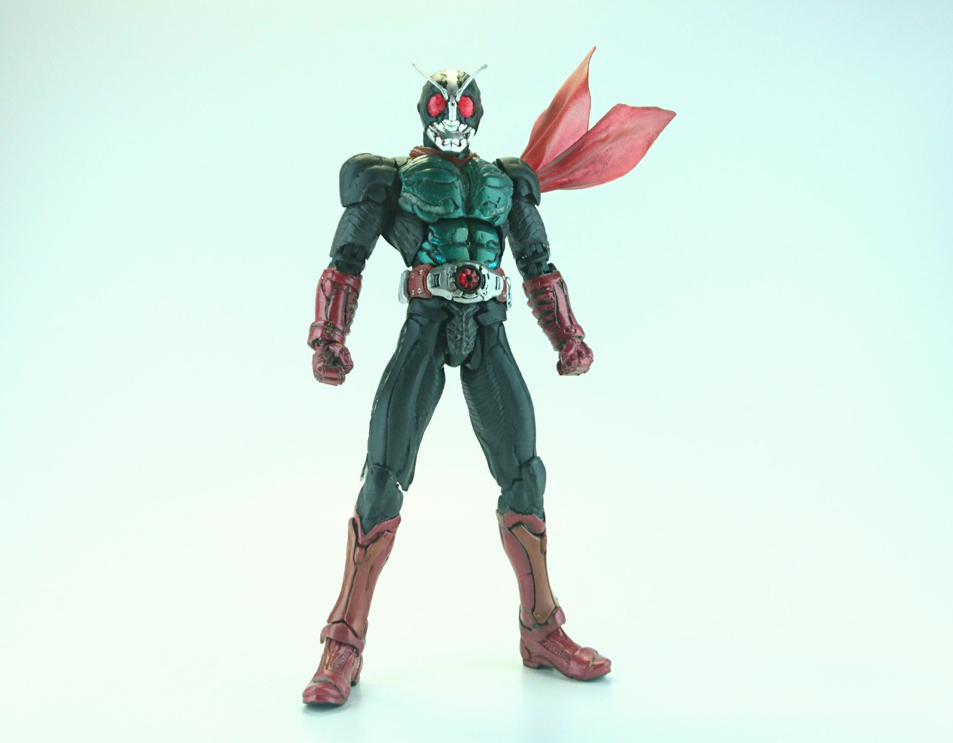 S.I.C. 仮面ライダー 旧2号 Amazon.co.jp: TAMASHII NATIONS S.I.C. 仮面ライダーZX : ホビー