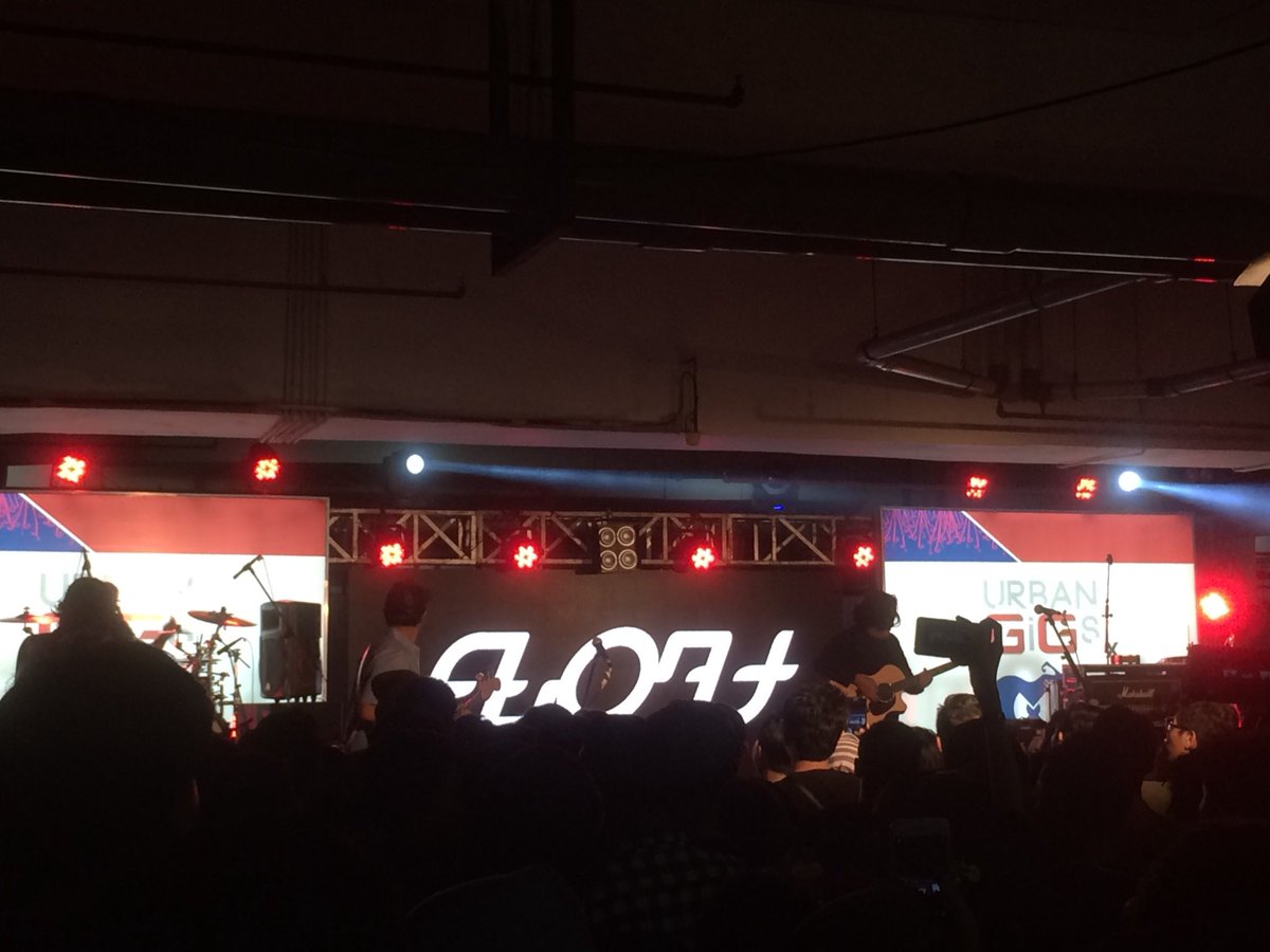 RRajanyaevent's tweet photo. Masih belum move on acara #urbangigsxsoundsprojectvol3 kemarin. Semua stage were full crowd!! @RajanyaEvent @soundsproject3 https://t.co/ncirHa3NZV