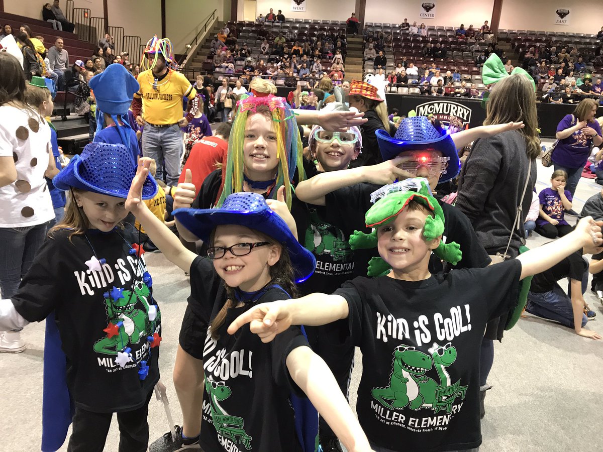 KimMossGT's tweet photo. These DINOS are 1st place and high IC winners! #DINOSyear2 #IamDI https://t.co/H59fEApzPH