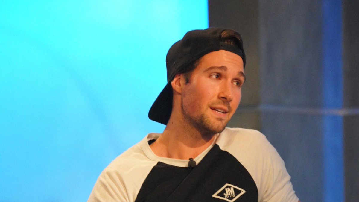etnow's tweet photo. EXCLUSIVE: James Maslow says Omarosa "really was this villain" creating chaos on #CelebrityBigBrother. https://t.co/1kjFHYAqds https://t.co/SSYQtM8Xyv