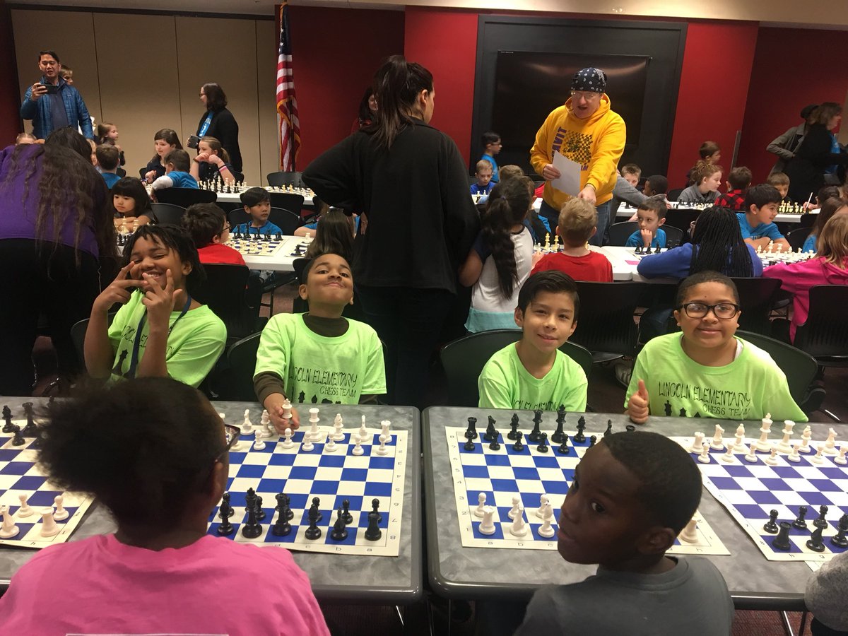 MissFerry13's tweet photo. These kids are so cool to be spending their entire Saturday playing chess 🤓😍 #lincolnchessteam #scichess #mylincolnlion #schk12 https://t.co/u6KyKV1OIn