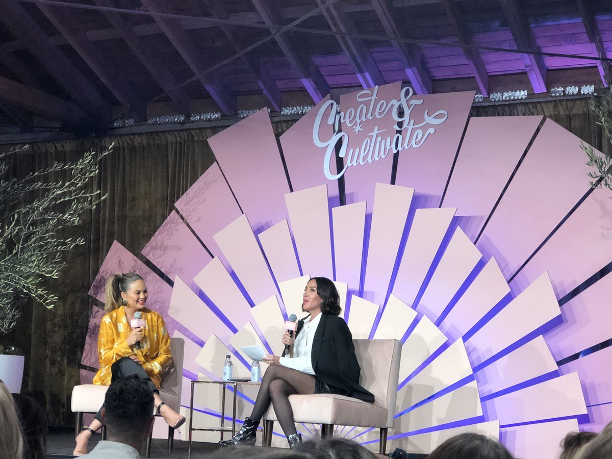 Did @chrissyteigen just hint at a @Target collab?!?! 🧐🧐🧐 @createcultivate #CreateCultivateLA