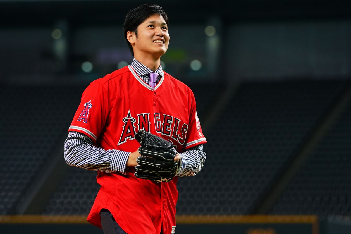 piodeportes's tweet photo. Shohei Ohtani tambalea en debut como P con los Angelinos #P0R

Ohtani admitió dos carreras, una limpia, y dos hits en uno y un tercio de innings en la victoria 6-5 ante los Cerveceros de Milwaukee. https://t.co/Ndons4OKeI