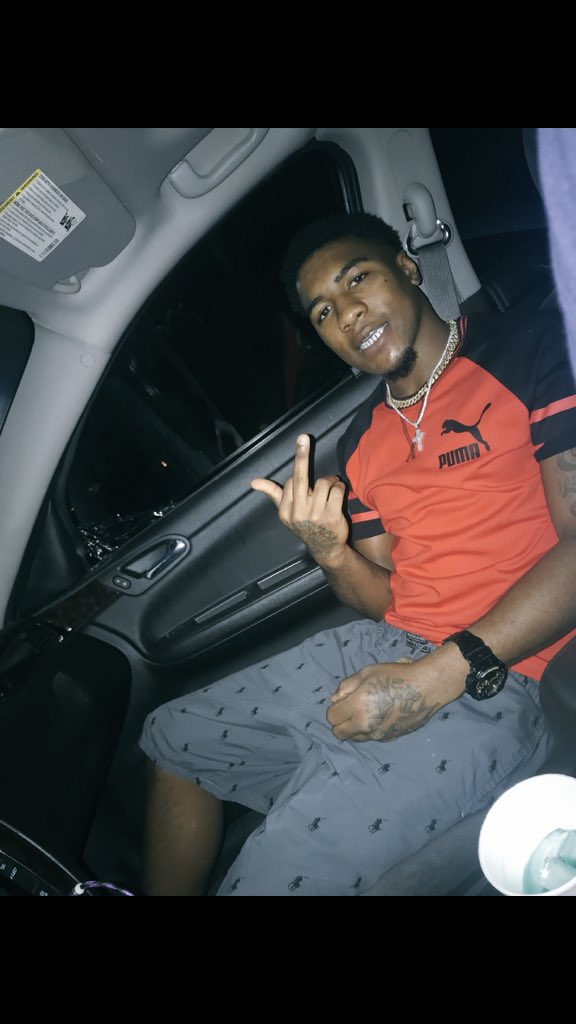 Stacksupkj's tweet photo. I ant taking no handouts🤪
#su4l💙 b5💙 #c&c💔 #clicklinkbio https://t.co/PXRJzCyDuA