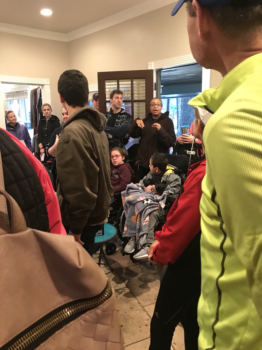 JMaleyFitness's tweet photo. Great orientation today for run2gether 💚 hearing about new races, getting to know some of the captains and even completing a little run in the rain!  If you want to Roll with us - let us know!! https://t.co/xX6QOaZqoz