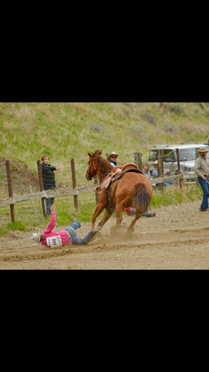 SydneyCobb13's tweet photo. Missing rodeo season like Kelsi is missing this turn😅 https://t.co/FcMF8OUJAE