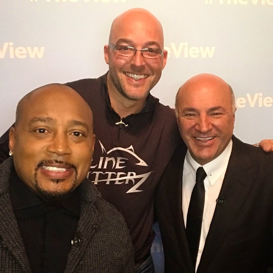 Hanging with two entrepreneurial legends <a href="/thesharkdaymond/">Daymond John</a> and <a href="/kevinolearytv/">Kevin O'Leary aka Mr. Wonderful</a> ! Two of the nicest and most respected men in the business world. So proud of how far Line Cutterz has come. Also proud about having the same barber! 😁😁
linecutterz.com