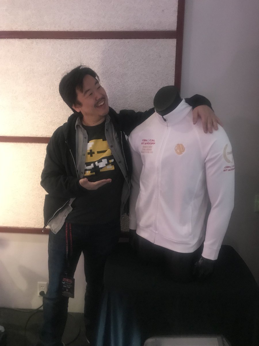 embersandroses's tweet image. What happens when @ultradavid leaves @jchensor for more than 5 minutes at @CenCalStandoff #CCS2018
