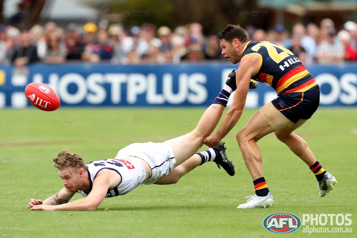 Cam McCarthy’s got a new do 💇‍♂️ #JLTSeries 

📷: James Elsby