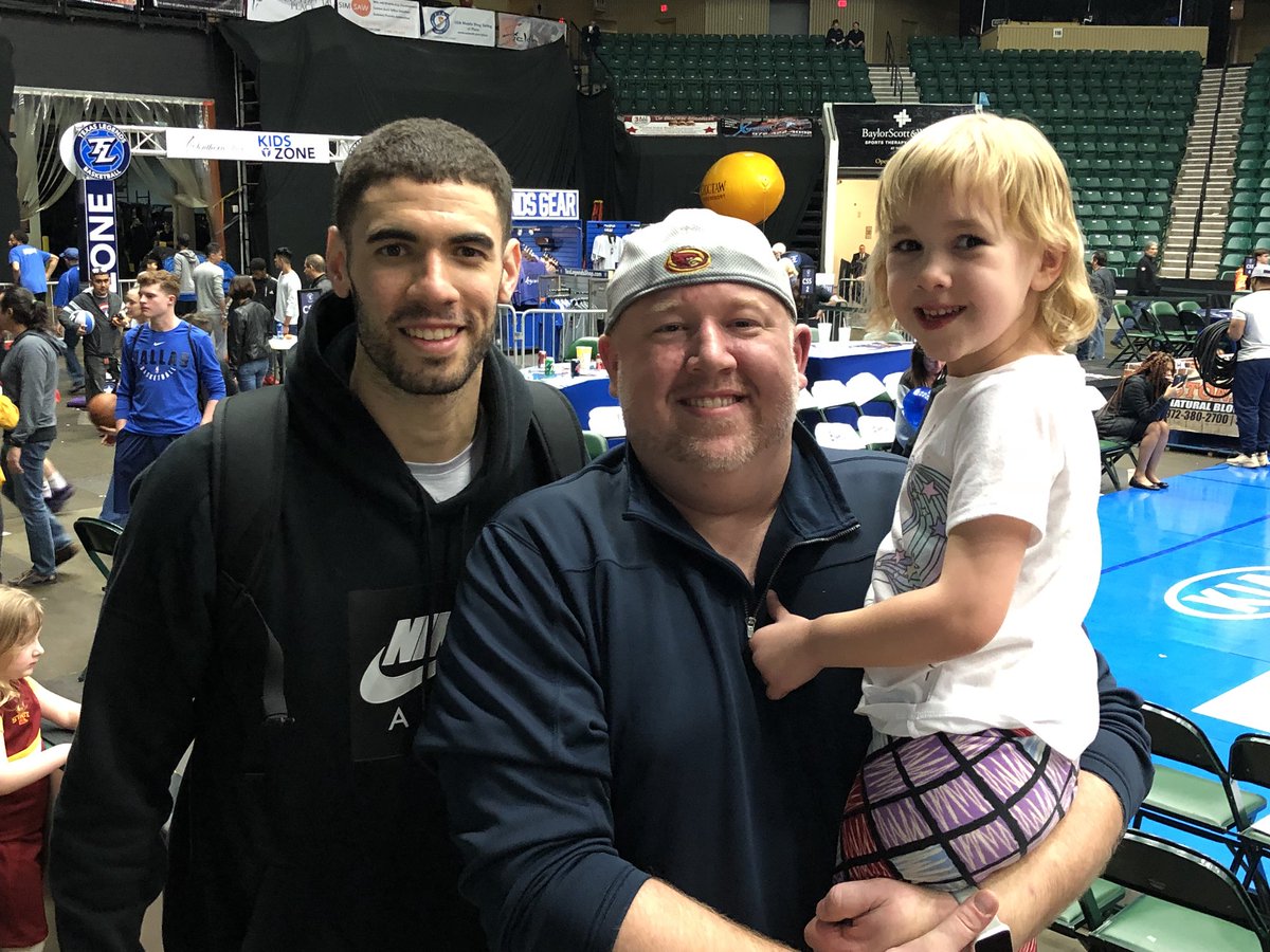 DFWCyclones's tweet photo. The gang was reunited. Great seeing @GeorgesNiang20 in Frisco. Hope to see @MonteMorris11 on March 23. @isualum @CycloneMBB #cyclONEnation #CyclonesEverywhere https://t.co/anUbPypXha