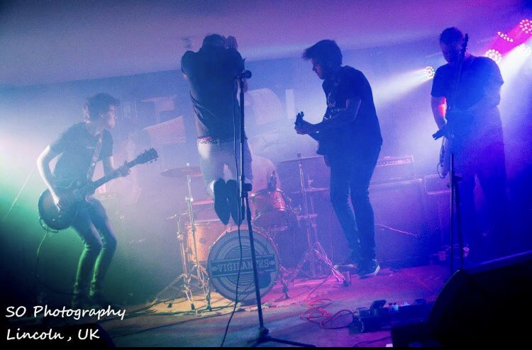BrainwaveBand's tweet image. Jumping up and down! #RockNRoll #Band #Music