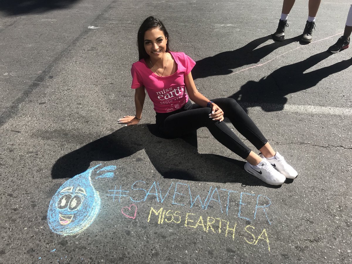 Abramjee's tweet photo. #SaveWaterAmbassadors are out and about at @OpenStreetsCT spreading the message. @DWS_RSA @missearth_sa @ChangeAgentSA @IriniMoutzouris @TheCapeArgus https://t.co/m881DM3Rrb