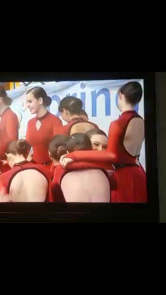 smazaaaa's tweet photo. Why not synchro 2022??? https://t.co/ZavQNjtU6e