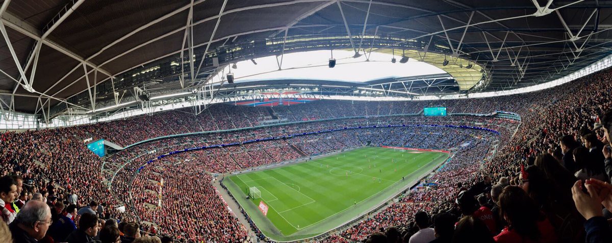 SWM95's tweet image. #Wembley