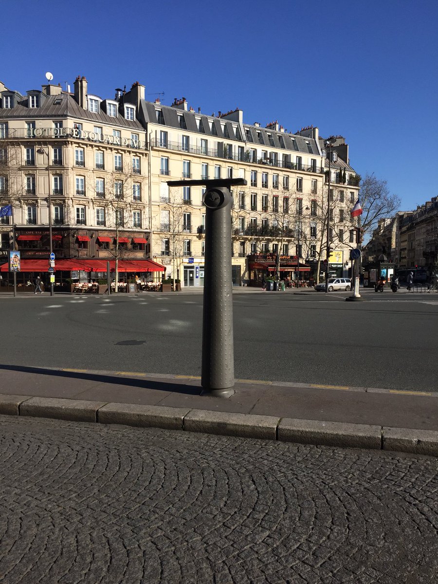 SPPEF's tweet photo. #Parissanspub, quel bonheur ! https://t.co/PQuG5Ce6JM