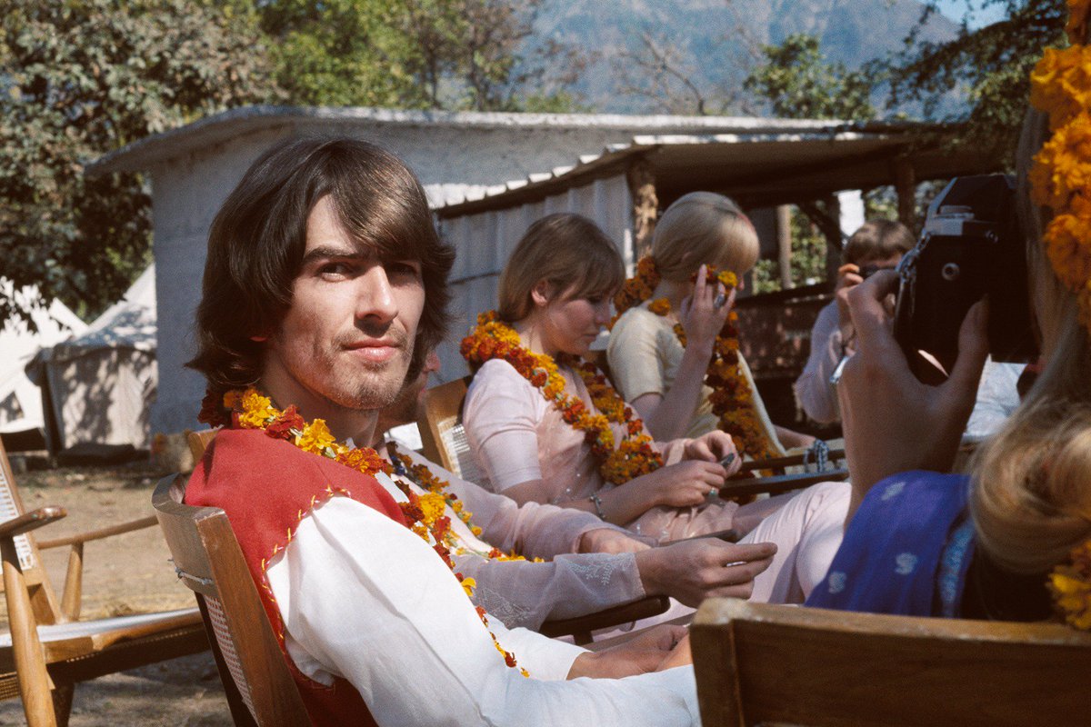 It would have been George Harrison's 75th Birthday today! 🎉🎈

Happy Birthday George! 💙

Image: © Paul Saltzman