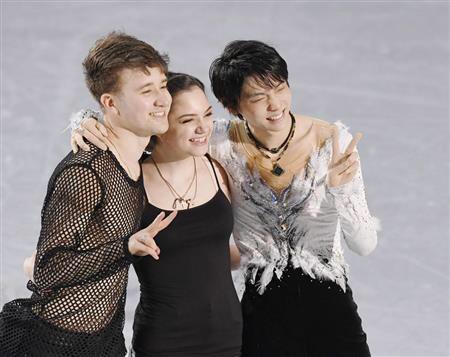 羽生結弦選手が女性の背中に手を回しても身体に必ず身体に触れないようにしているのが紳士的 Togetter 羽生結弦選手が女性の背中に手を回しても身体に必ず身体に触れないようにしているのが紳士的 Togetter
