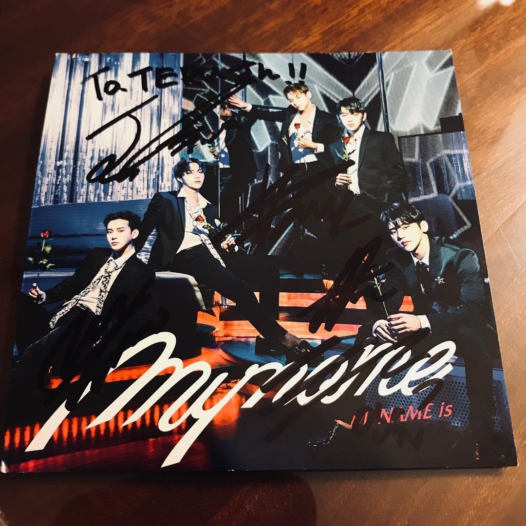 Cloudy__MJ's tweet photo. ENG Trans [ #SEYONG TWEET to Glay #TERU]
🔷 Note: Mr.Teru did a long post on IG about his visit to #Olympics and visiting #MyNamePRESENT during the tour. He and #Chaejin uploaded pictures taken together both in Twitter and IG  https://t.co/wEYwWzRui2 https://t.co/YJRnmIOIxw