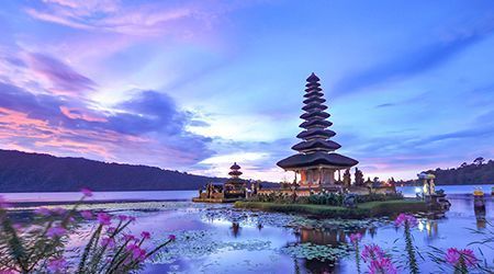 findertravel's tweet image. Westpac Altitude Black boosts bonus offer to 80k points :o buff.ly/2GCQVqt #frequentflyer #pointshack #findertravel