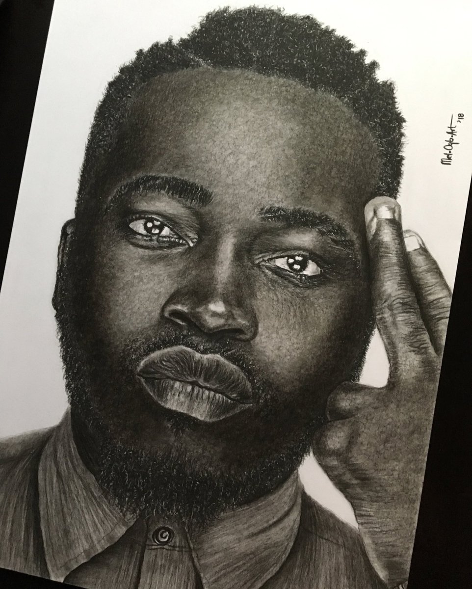 mel_ogb's tweet photo. Hi,I’m Melody Ogbebor...a biochemist and self-taught artist. I specialize in customized charcoal and graphite drawings ❤️ #WeAreNigerianCreatives https://t.co/hbzaqueaQv