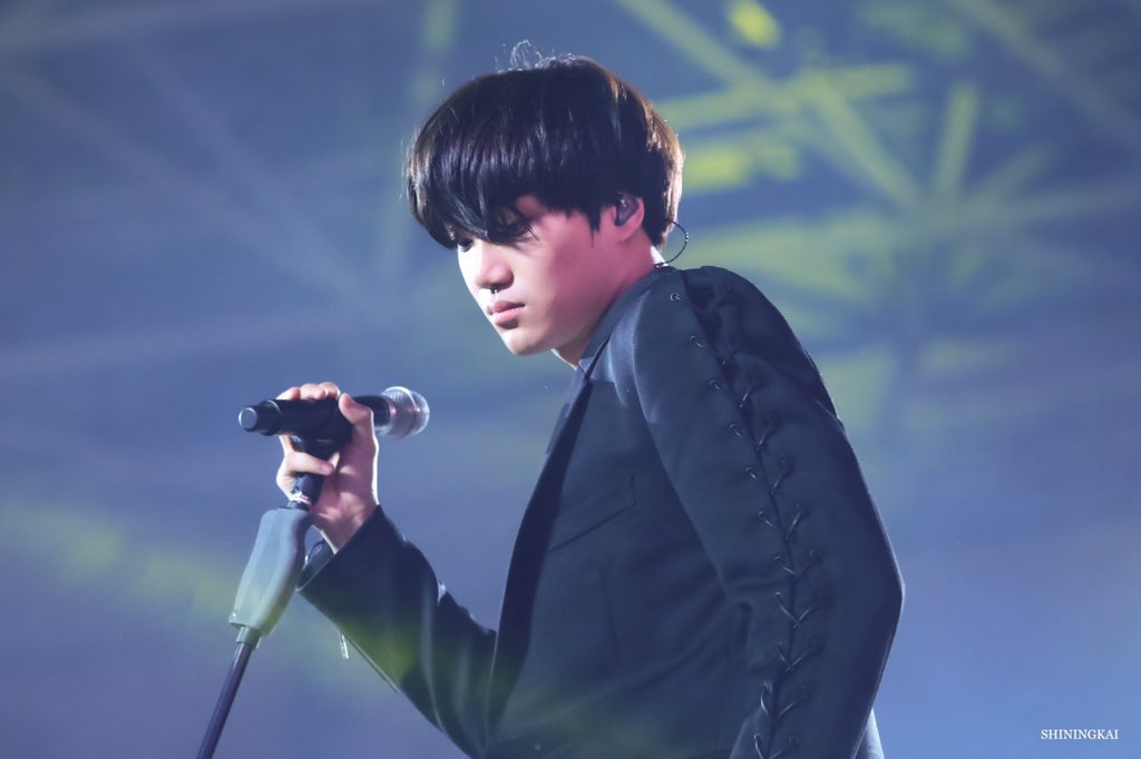 shiningkai0114's tweet photo. 0203 fm
#KAI #jongin #카이 #EXO #iHeartAwards #BestFanArmy #EXOL #EXO_Olympics 
@weareoneEXO https://t.co/PFOaawsp5s