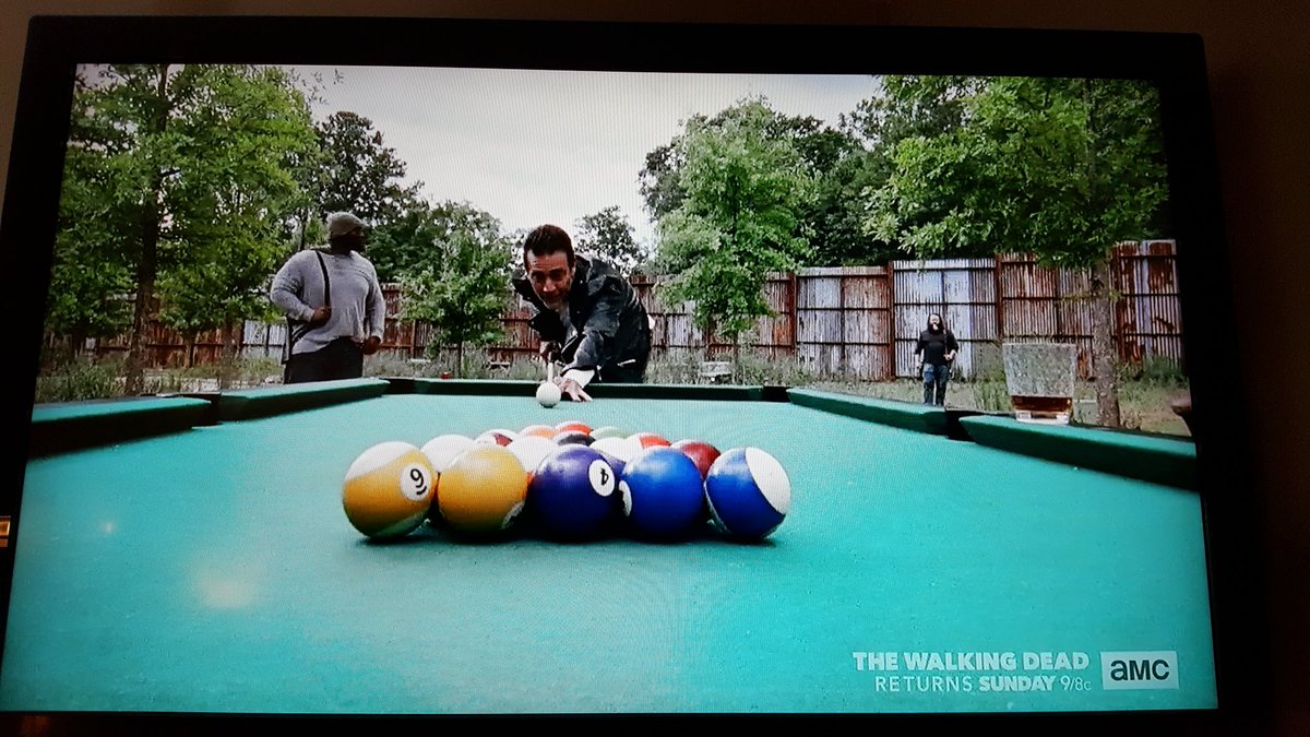 SpartacusArc's tweet photo. What type of evil demon racks pool balls like this? #TheWalkingDead #Negan #8Ball @JDMorgan #IAmNegan https://t.co/ktxykMekay