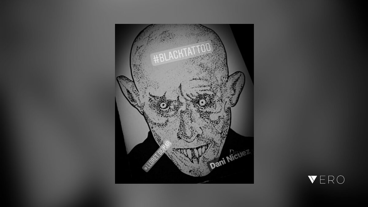 DanielNicuez's tweet photo. #blacktattoo #tattoofamily #vivaelarte #nosferatu #horror #classic #traditional #black #onlyblack #blackart #darkart #creepy #costabrava #mylloret #drawfolio #tattoodo #drawing #blackwork #dotwork #sketchbook #illustration #flashworker #drawing @VeroTrueSocial https://t.co/RSI8TZzWTV