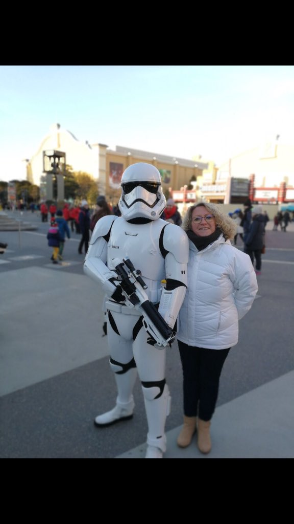 labruche valerie tweet media