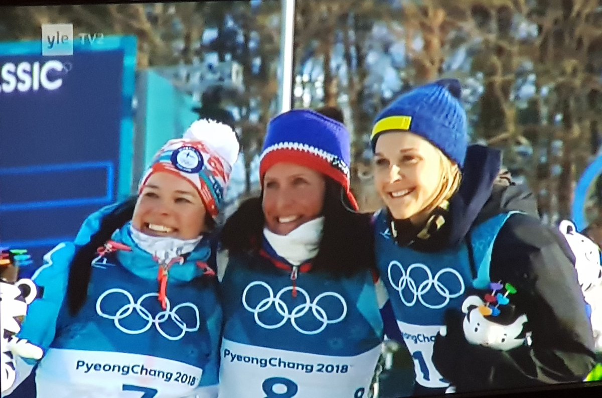 Onnelliset naisten 30 km mitalistit!
Hopeaa Suomen Krista Pärmäkoski! 💕👍
#Olympics #PyeongChangFi #hiihto #olympialaiset2018 #PyeongChang2018 #Yle #Pärmäkoski #olympialaiset
