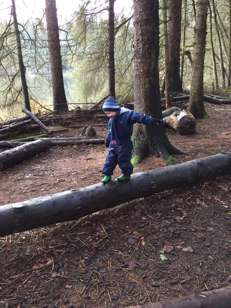 sarah_l_getty's tweet image. The magic of a child&apos;s imagination! When a tree trunk becomes a plank on a pirate ship and when a penny in the mud becomes the pirates treasure! 
#SymbolicRepresentation