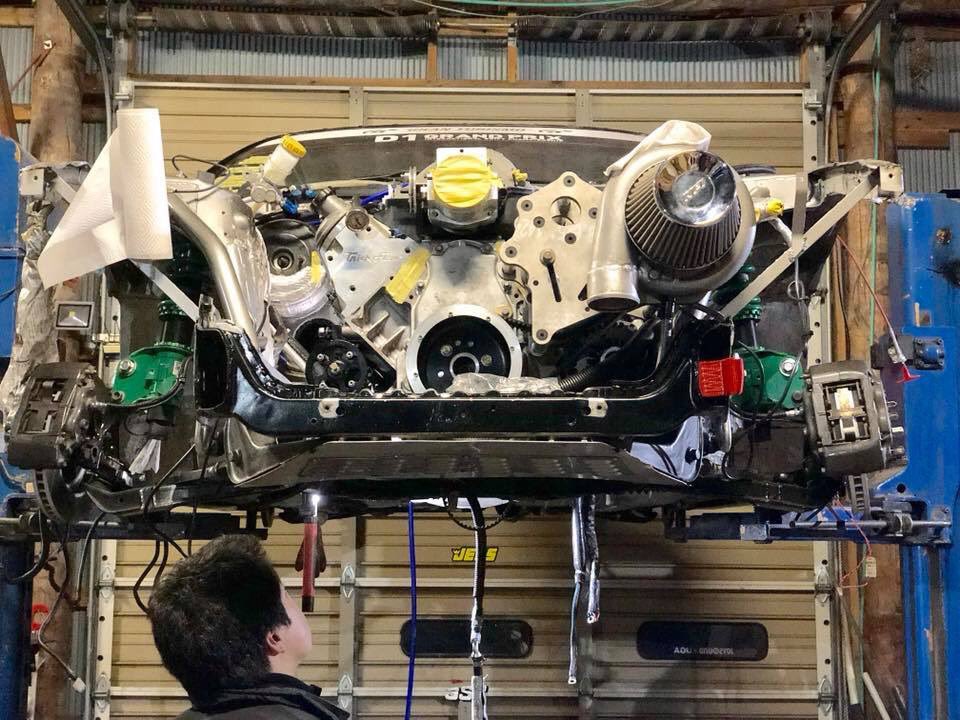 d1GPseries's tweet photo. さぁチームオレンジV8シルビアもあと数日でエンジンに火が入りそうです！
楽しみにしていてくださいね！
#D1GP #小橋正典
#チームオレンジ #TeamORANGE #S15_V8
#シルビア #silvia #S15
#V8 #カーナンバー27 https://t.co/caFZo2ROaO