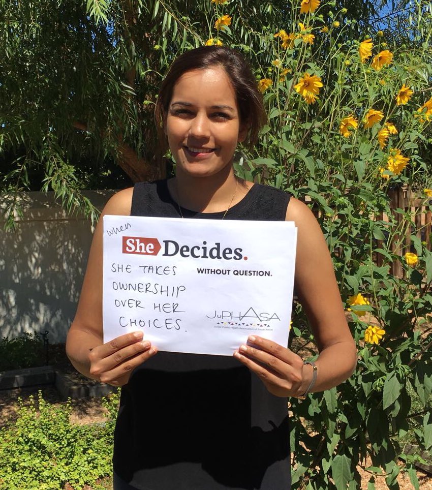 zanelemabaso23's tweet photo. Young Health Professionals from @JuPHASA, stand united together to say: “Her Body, Her Choice. Her Decision!” #SheDecides #WithoutQuestion https://t.co/BSdRzRgO2G