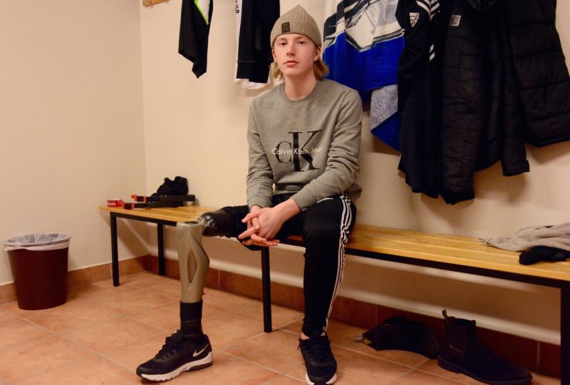 DagensVimmerby's tweet photo. Melvin, 15, idrottar med benprotes: ”Jag ser inte mitt handikapp som något problem” https://t.co/W5DGyGIYTS https://t.co/Yu6vwnRiUf