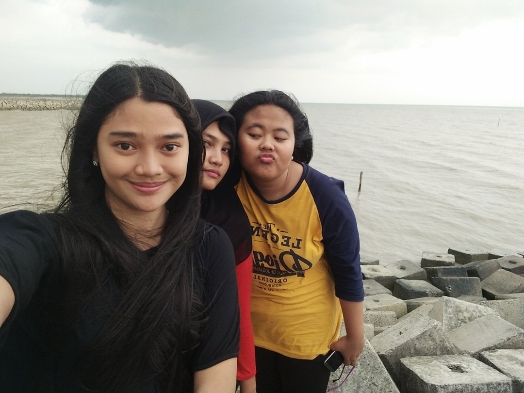 IntanMusyarofah's tweet photo. 😁😁 https://t.co/PtaJtW3LVX