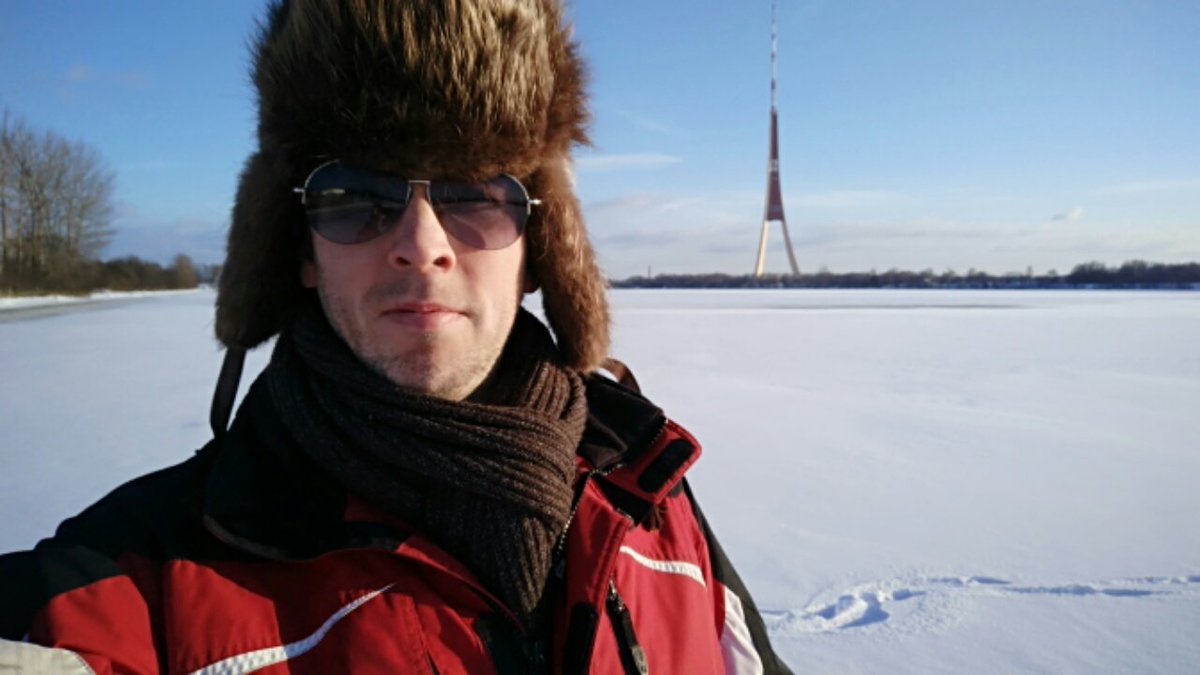 hardijs's tweet image. Pirmo reizi mūžā saņēmos un staigāju pa Daugavu. #Ziemas #prieks