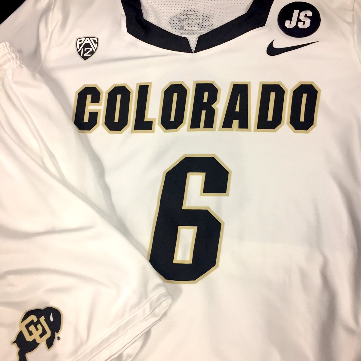 CUEquipment's tweet image. All white for @CUBuffsWLax today.  #JS15