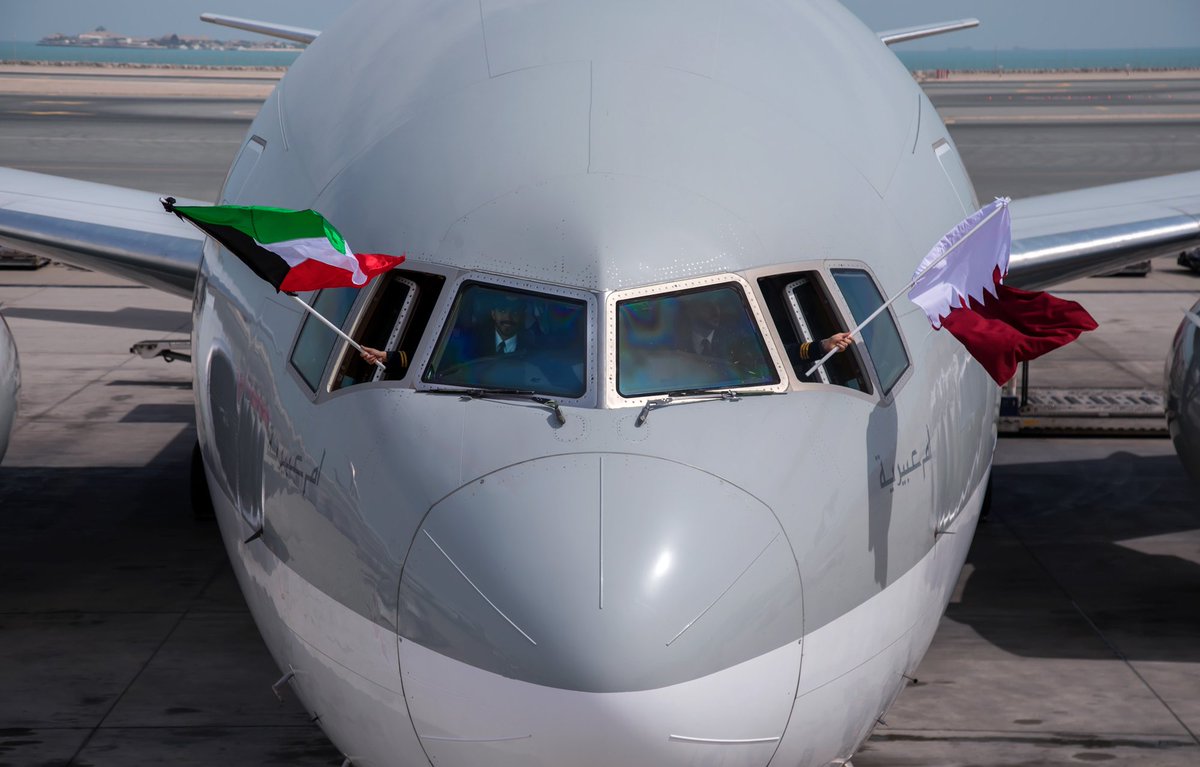 qatarairwaysar tweet picture