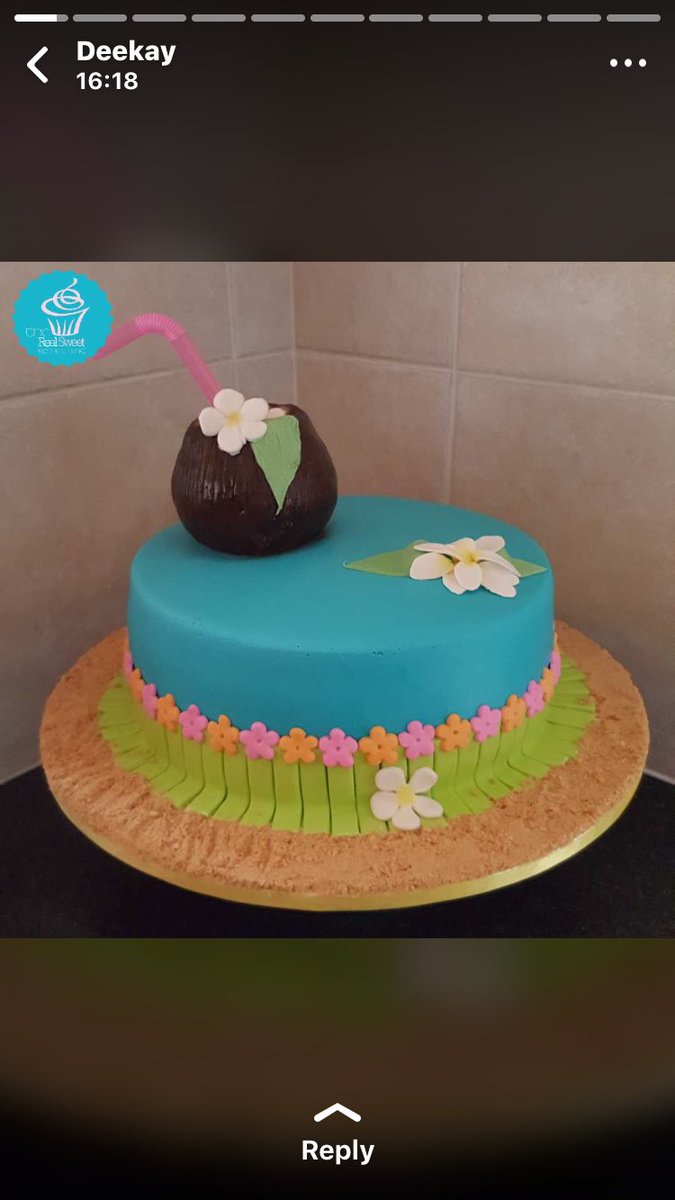 tshepimatshika's tweet image. My friend @DikelediMotale bakes delicious cakes for all occasions. She is based in Pta. Order yours now and i guarantee you will not be disappointed (072) 798-8716 #Sidehustle #Mainhustle #GirlTalkZA