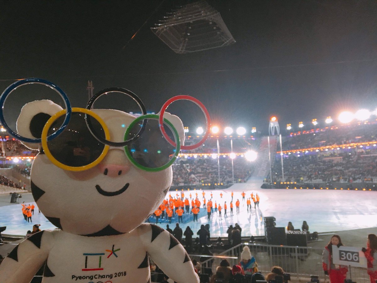 I am here too! #Olympics #PyeongChang #Soohorang ❤️😍