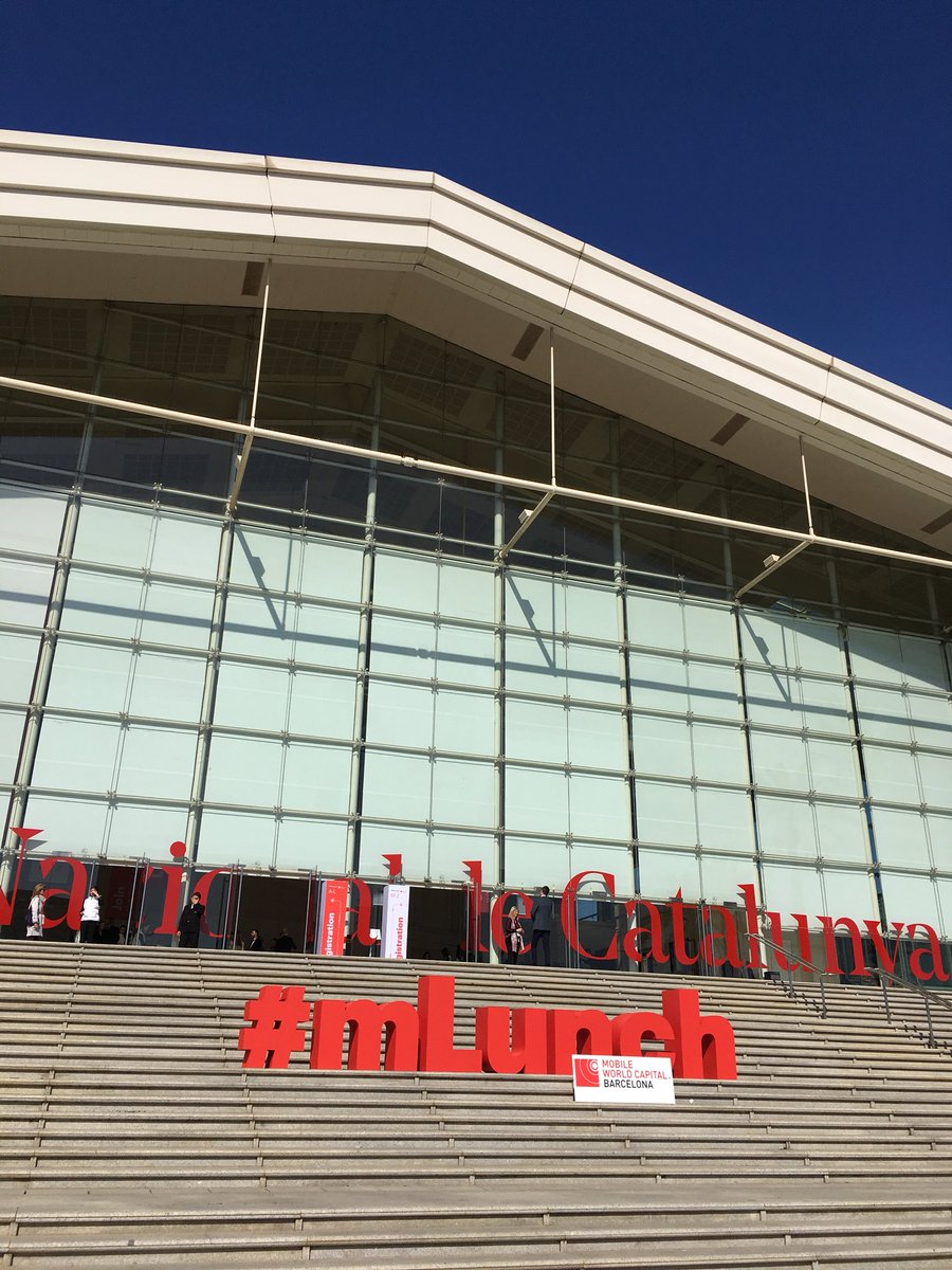 dmarcop's tweet photo. Avui Mobile Lunch amb @MWCapital i els companys del sector @tic català   #mLunch #MWC18 #SmartCatalonia https://t.co/IL4KHeBtqn