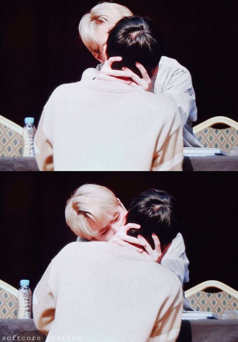 viewpmt's tweet photo. ไอบ้าเอ้ยยยยยยย ดงฮันกับยงกุกนับวันยิ่งเลยเถิด เดี๋ยวนี้ยงกุกยอมเล่นไรแบบนี้แล้วหรอ จะบ้าแล้วๆๆ 😳😭 https://t.co/DwP3jKh4XK