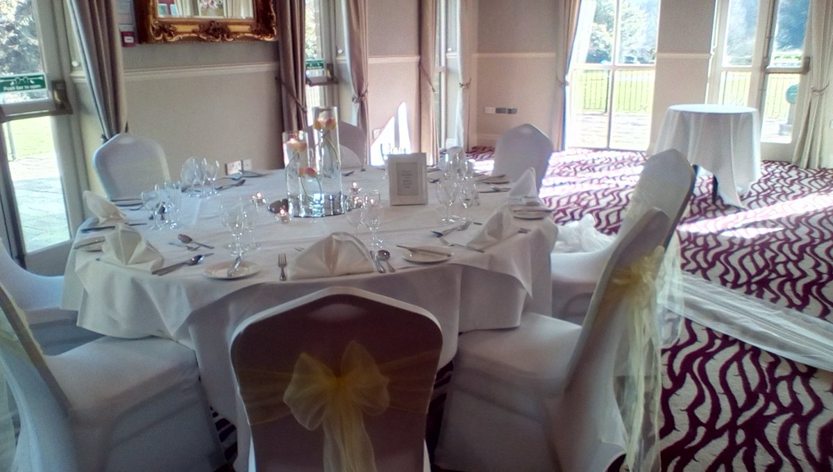 wedding viewing day in full swing,not too late to say hello#beautiful day