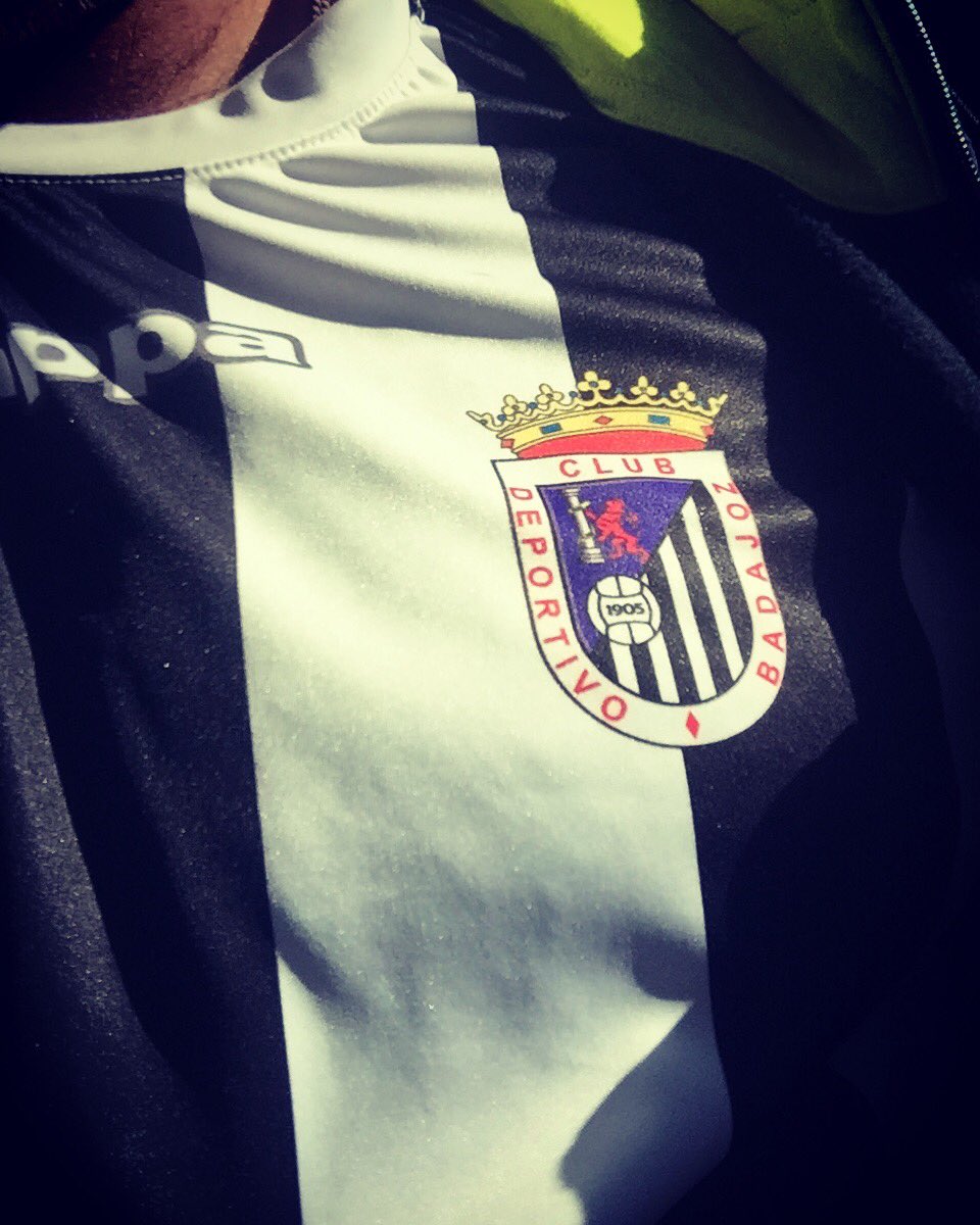 oreydomambo's tweet photo. Domingo con D de Derbi. Vamos Bada!!! @CDBadajoz https://t.co/PmcEWPtRHg