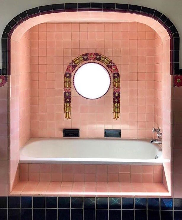 BeBarefaced's tweet photo. Just add "ahhhh" #lazysunday #pinkparadise https://t.co/yDFWF6Q6Oz
