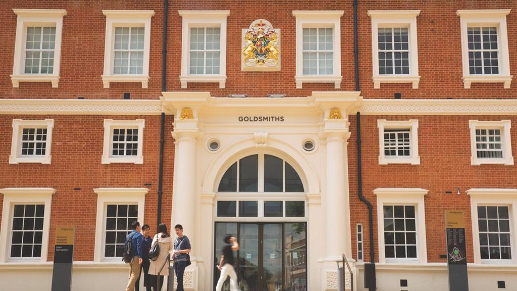 upprojects's tweet photo. Open Call: The Women's Art Library and Feminist Review are offering a  £1200 bursary for their 3 month residency.  Open to artists, students and curators. Deadline 16th April
Apply here https://t.co/SF2YSbBn34 https://t.co/jmakqVMbNh