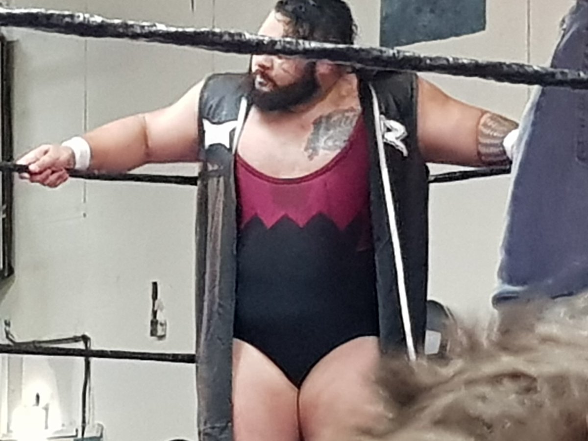 PhilJones77's tweet photo. Big lad @Jonah_Rock
@ATTACKWrestling #ATTACKEternity #MySpaceSelfie https://t.co/lOsvIhSOct
