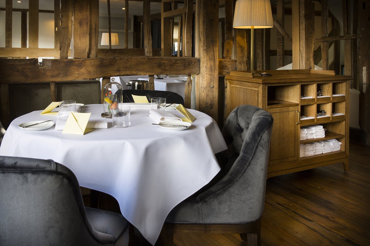 Love fine dining? Then you'll love the chance to win a nine-course feast at this amazing Dorking restaurant. ow.ly/9ff430iy0Xs