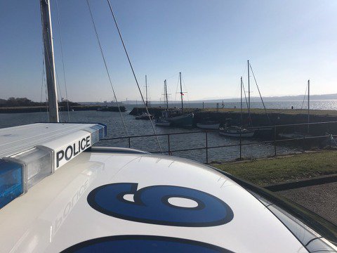 PSOSSWFife's tweet photo. #ViewFromTheOffice in #Charlestown this afternoon ☀️. Some mobile patrol around the South West Fife villages in between the two #Cairneyhill Scout parades 👮👮. #CommunityCops #StayingVisible @langspoon https://t.co/aEKkGFfu4Q