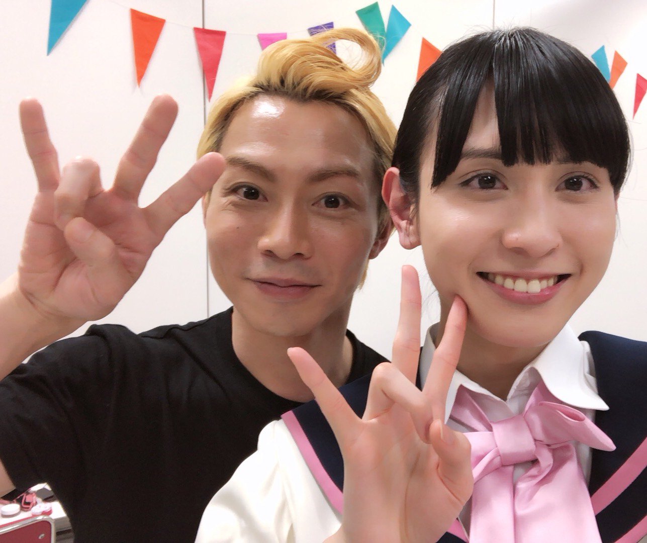キングデスティニー皇子 マロンa キラくんの青いきゅんきゅんマフラーは きゅんが止まなくて 背中を見せて踊るところで心が最高に弾けます 好きな所 写真は テッシーさんのお友達の新田将司さん ニティッシーさんお写真ありがとうございます