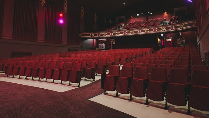 hbpicturehouse's tweet photo. Did you know you can sponsor a seat at the Picture House?
Any seat sponsorship applications received by Monday 5th March (for stalls seats) will have their seat plaques made and affixed to the seats in the stalls in April! 
For more information visit: https://t.co/8FJ5QoPV2L https://t.co/qwQK32PcA9